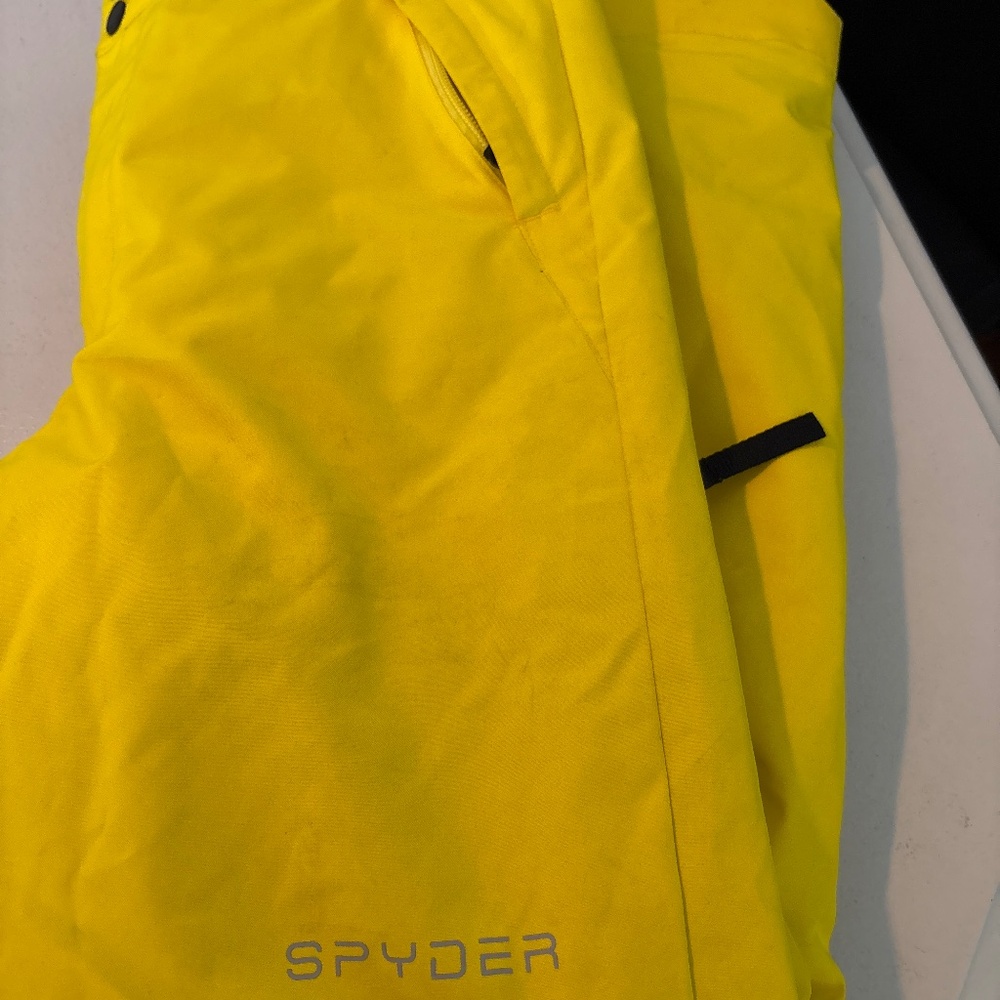 Spyder Size 16 boys snowpants